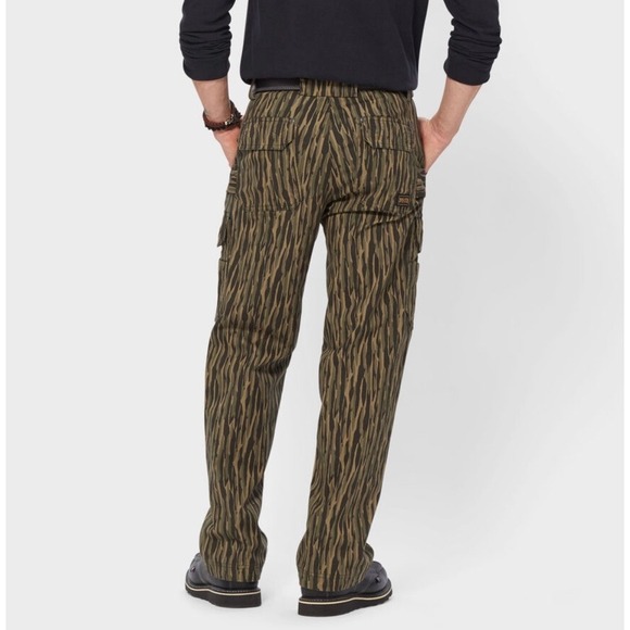 Duluth Trading Co Flex Fire Hose Cargo Pants Mens Tiger Stripe Camo Brown Green - Picture 2 of 4